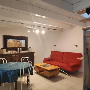 Maison 4 Personnes Hébergement de vacances Caillac