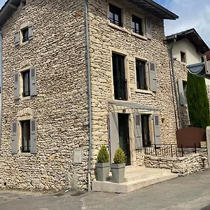  Hébergement de vacances La Maison De Mounette